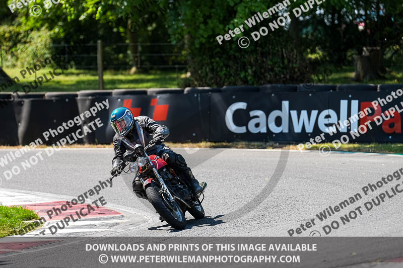 cadwell park;cadwell park photographs;cadwell trackday photographs;enduro digital images;event digital images;eventdigitalimages;peter wileman photography;racing digital images;trackday digital images;trackday photos